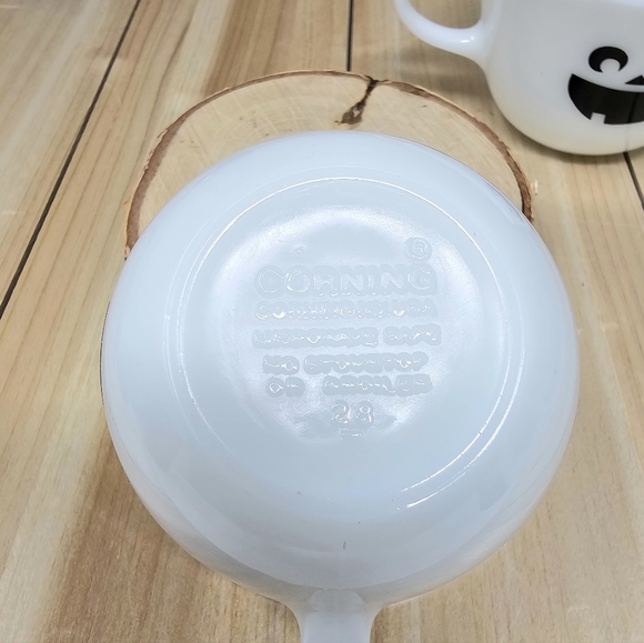 Corning Milkglass Halloween Flat Cups - Picture 10 of 11